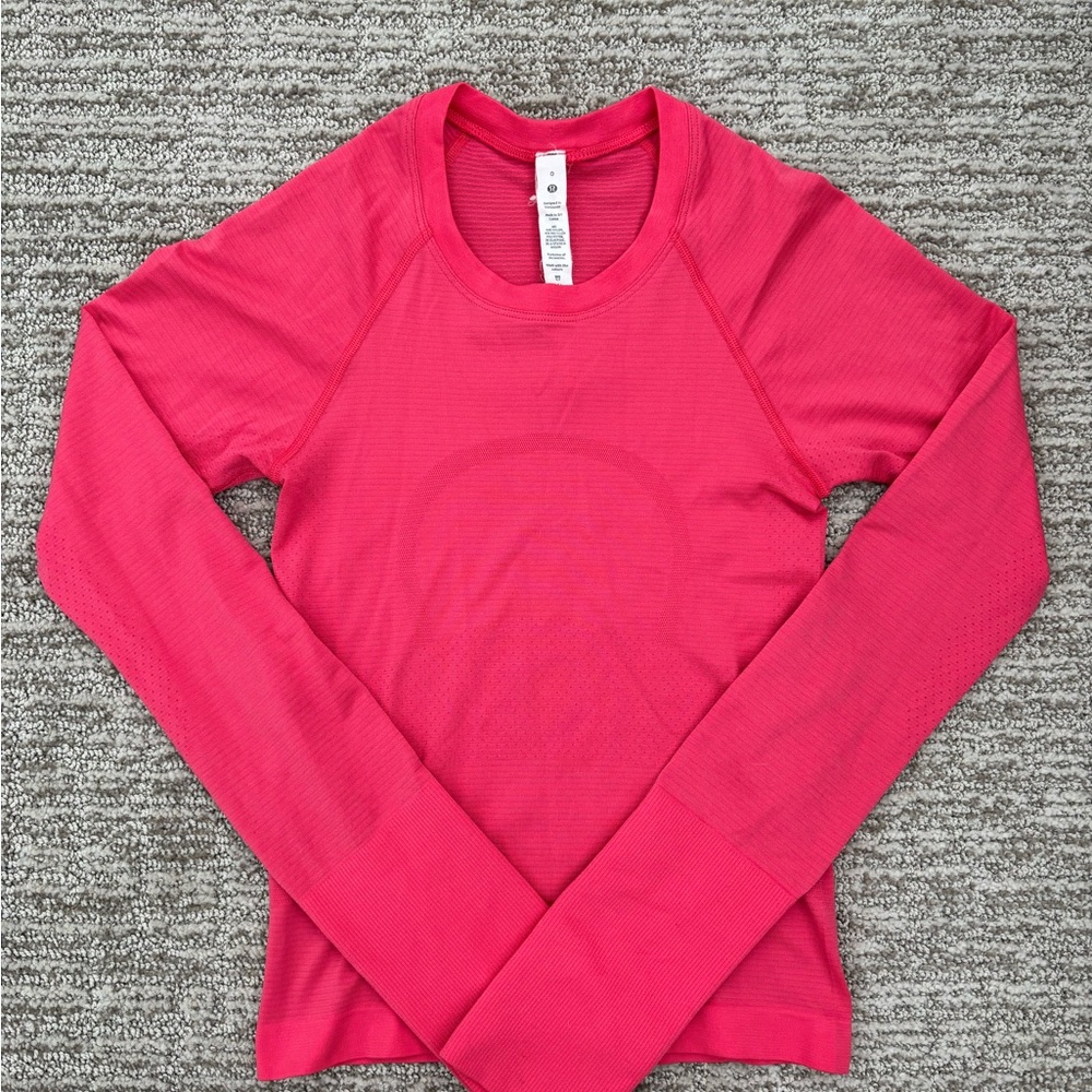 LuLulemon Swiftly Tech Racer Length Size 0